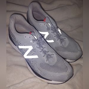 Men's sneakers